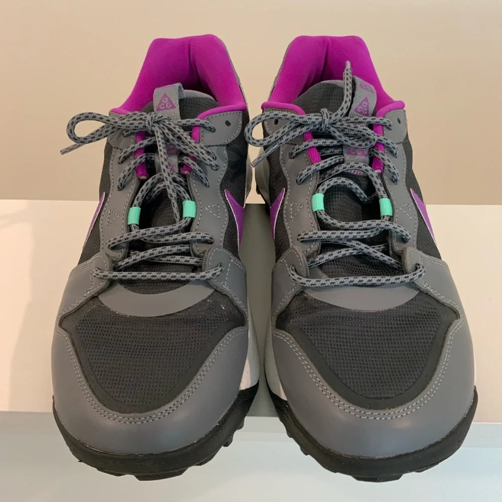 Nike ACG Gray and Purple Athletic Shoes - Picture 7 of 10
